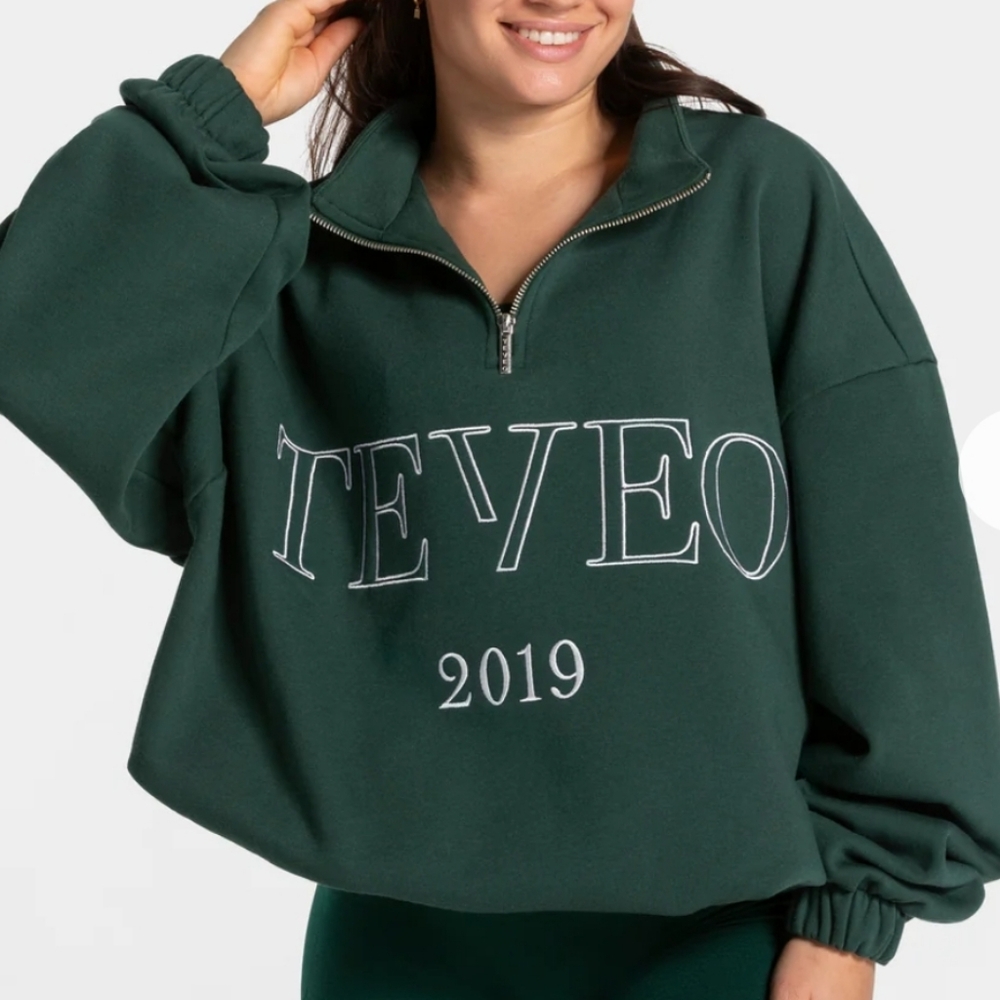 TEVEO Femme Half Zip Sweater In Dark Green Oversided Size Small